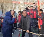 陽(yáng)光體育——懷仁市云東中學(xué)舉行迎新拔河比賽
