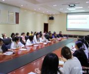 總結(jié)反思   完善提高——懷仁市云東中學(xué)召開新教師過關(guān)課分析反饋會(huì)